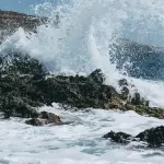 Cuaca Kepri Hari Ini: Hujan Lebat, Petir, dan Gelombang Tinggi di Natuna-Anambas