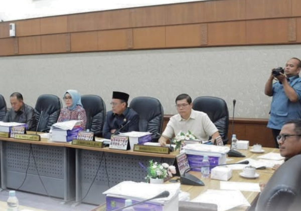 DPRD Provinsi Riau Terima Aspirasi PWT Pertamina Hulu Rokan Terkait Status Kepegawaian