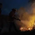 Kebakaran Lahan 4 Hektare dan Gudang Puskesmas di Natuna Berhasil Dipadamkan