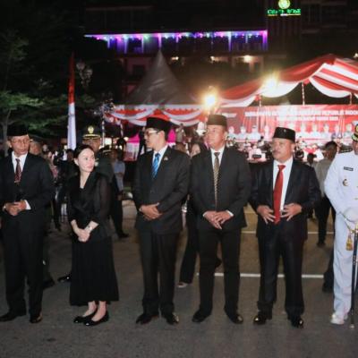 Semarak Pawai Obor HUT RI ke-80, DPRD Batam Ikut Hadir Bersama Ribuan Warga