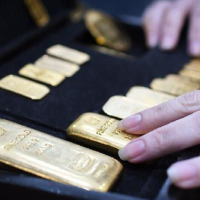 Harga Emas Antam Turun Rp4.000 per Gram Hari Ini, Simak Daftar Lengkapnya