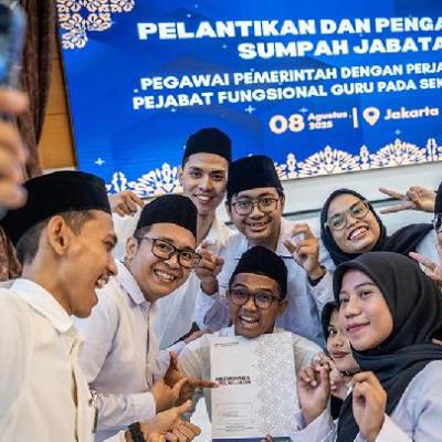 1.326 Guru Sekolah Rakyat Bertahan, 143 Mundur