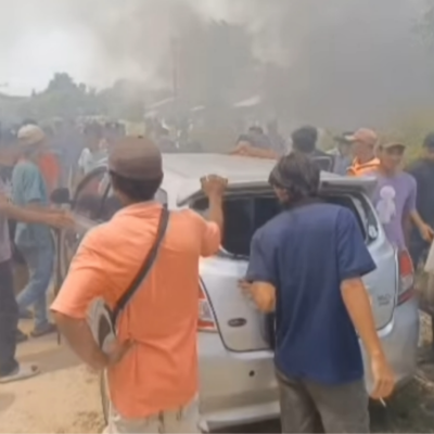 Kecewa dengan Sikap Perusahaan, Aksi Warga Tumang Berujung Pembakaran Rumah dan Kendaraan Perusahaan