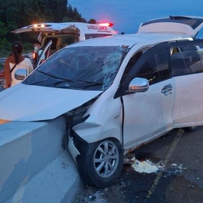 Microsleep di Tol Permai, Dua Penumpang Avanza Tewas