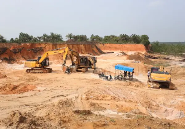 Pemprov Riau Hentikan Sementara Dua Tambang Galian C Ilegal di Tapung