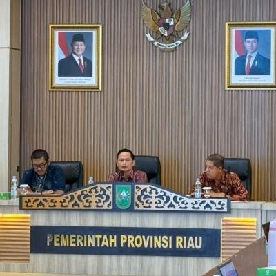 Pemprov Riau Matangkan Pencairan Bansos Pendidikan Mahasiswa Tidak Mampu 2026