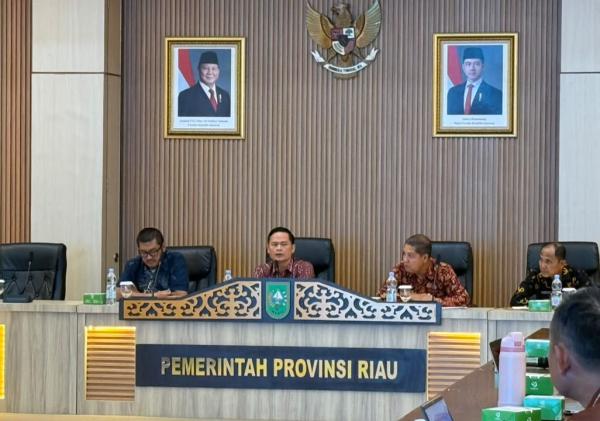 Pemprov Riau Matangkan Pencairan Bansos Pendidikan Mahasiswa Tidak Mampu 2026