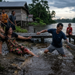 Tragedi di Tepi Sungai Soren; Perjuangan Seorang Suami Selamatkan Istri dari Gigitan Buaya