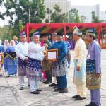 Pemprov Riau Beri Penghargaan Pembangunan Daerah, Pelalawan dan Dumai Terbaik
