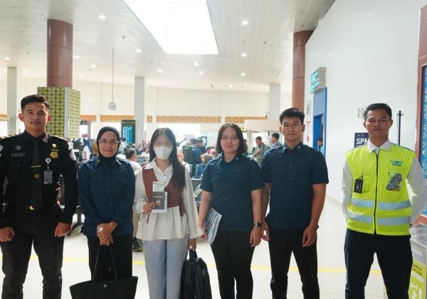 Imigrasi Pekanbaru Deportasi WN Malaysia yang Langgar Aturan Keimigrasian