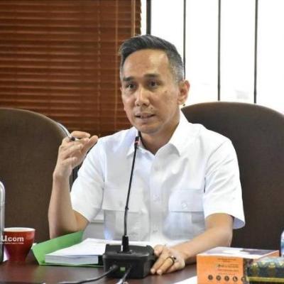 DPRD dan Disdik Pekanbaru Sepakat Jual Beli Buku LKS 'Haram'