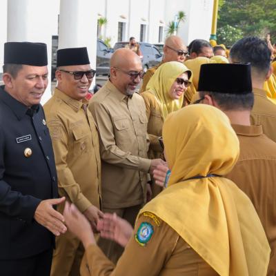 Gubernur Ansar Ajak ASN Tingkatkan Kinerja dan Dukung Gerakan Hemat Energi