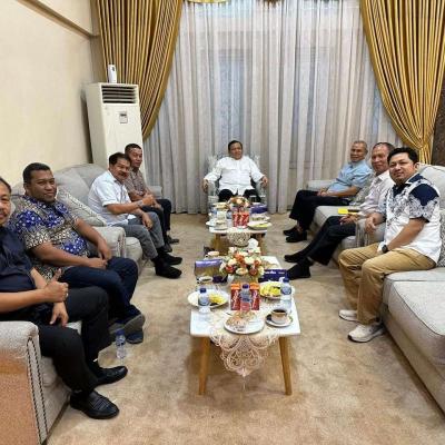 Bertemu Pengurus KONI Riau, SF Hariyanto Tegaskan Komitmennya Untuk Majukan Olahraga