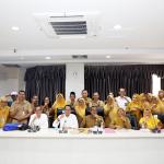 Wali Kota Batam Serahkan SK Pensiun Kepada 19 ASN