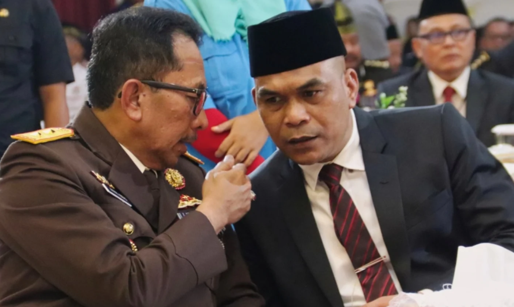Ketua DPRD Riau Kaderismanto Hadiri Upacara HUT Bhayangkara ke-79 Tahun 2025