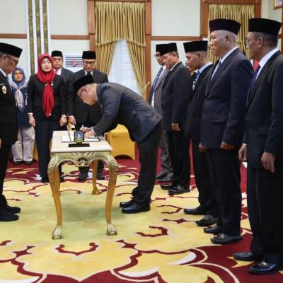 Wagub Nyanyang Lantik Komisioner KPID Kepri, Henky Mohari Didaulat Jadi Ketua