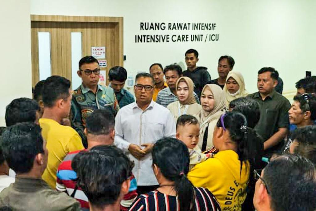 Wagub Nyanyang Jenguk  Korban Kebakaran Kapal Federal, Minta BPJS Penuhi Gak Pekerja