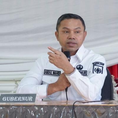 Gubernur Riau Abdul Wahid Ajak Generasi Muda Jaga Lingkungan Lewat Jambore Karhutla 2025