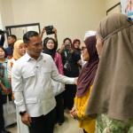Gubernur Kepri Dampingi Menteri Dukbangga Tinjau Pelayanan KB Gratis di Tanjungpinang