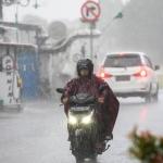 Langit Berawan dan Hujan Ringan di Riau Sepanjang Hari ini