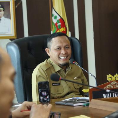Wali Kota Pekanbaru Pastikan Gaji Seluruh Pegawai Honorer Dibayar Tepat Waktu
