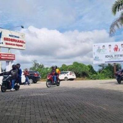 Lalu Lintas Lancar di Jalintim Pelalawan Meski Volume Kendaraan Meningkat