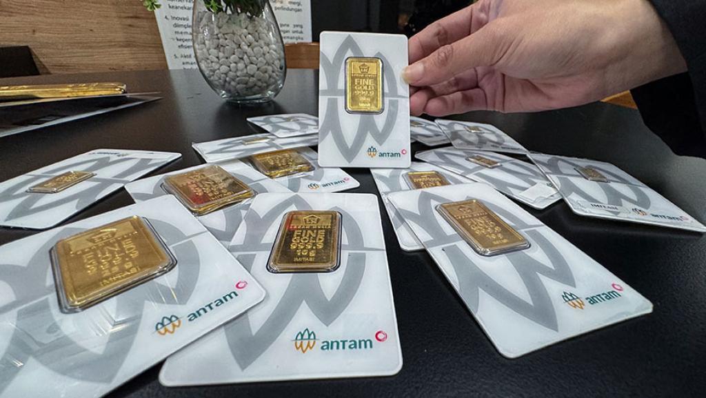 Lonjakan Harga Emas Antam Februari 2025: Kenaikan Rp25.000 per Gram, Ini Rinciannya