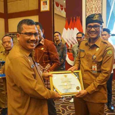 Pemko Tanjungpinang Raih Anugerah Keterbukaan Informasi Publik Tahun 2024