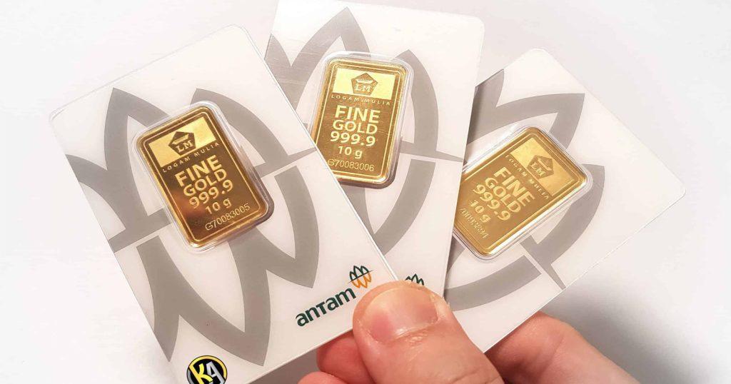 Harga Emas Antam Hari ini Turun Rp2.000, Cek Detailnya di Sini