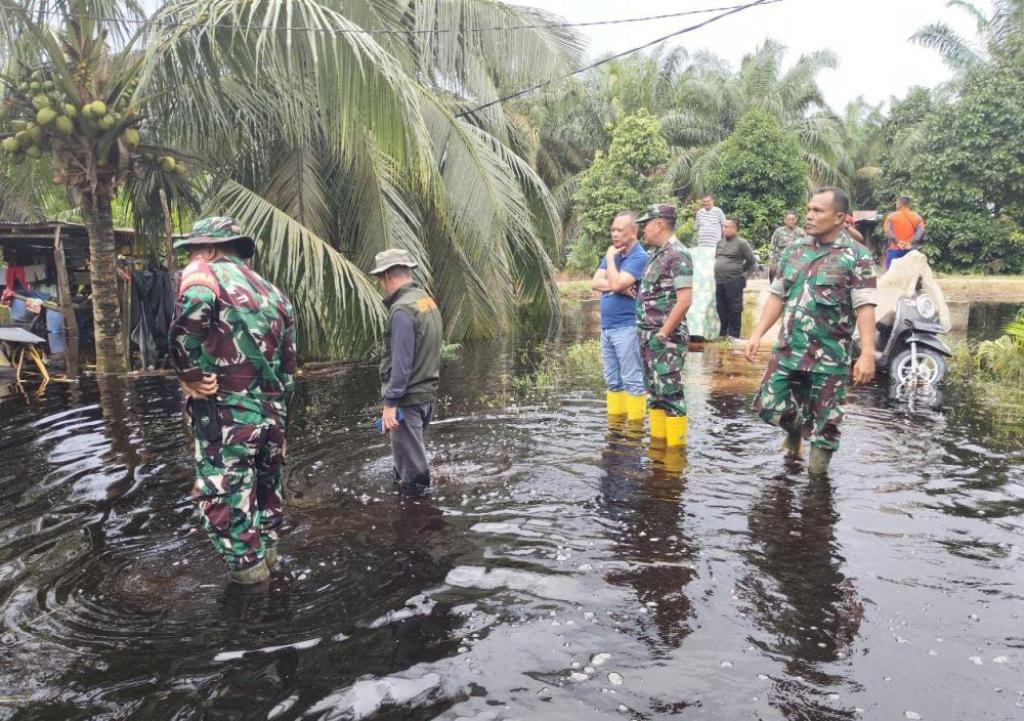Banjir Rendam Kampung Benteng Hilir Siak, 300 KK Terdampak
