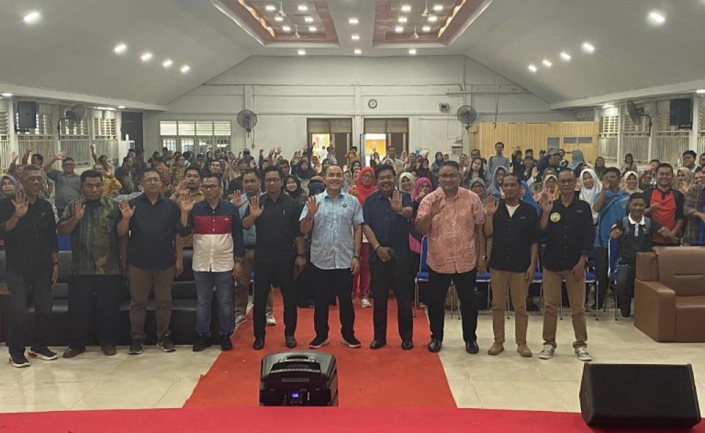 Teguh Santosa Apresiasi Prestasi Pelajar Batam Berhasil Terbitkan 4 Karya Tulis Go Nasional