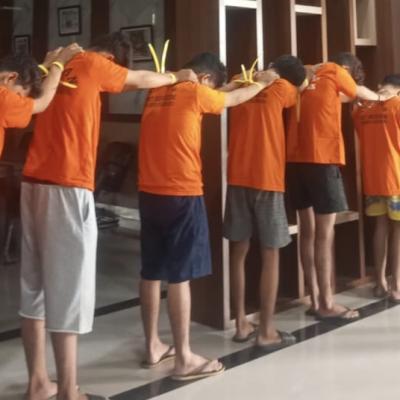 Sempat Buron, 10 Deby Collector Penganiaya Wanita di Depan Polsek Bukit Raya Ditangkap