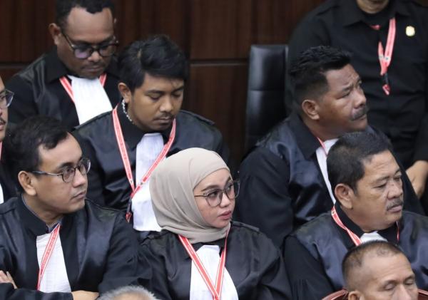 MK Tolak Permohonan PHPU, Amsakar-Li Claudia Sah Jadi Walikota dan Wakil Walikota Batam Terpilih 2024