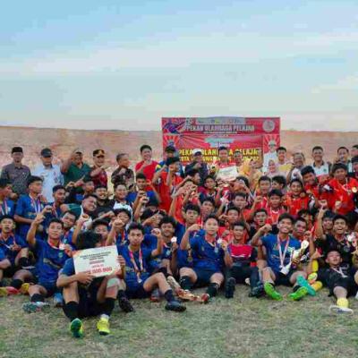 SMAN 4 Tanjungpinang Juarai Cabang Sepak Bola Popkot 2025