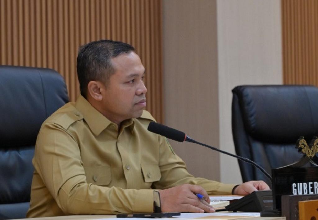 Terlalu Banyak Plt di Pemprov, Gubernur Riau Segera Mutasi Pejabat dan Isi Jabatan Kosong