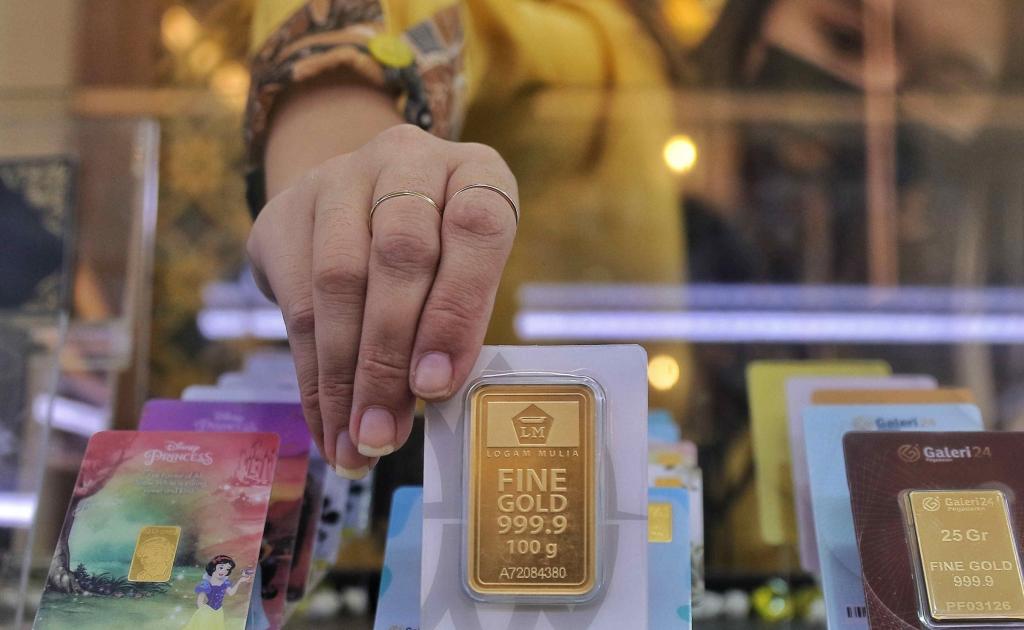 Harga Emas Antam Hari ini Naik Rp1.000, Tercatat Rp1.705.000 per Gram