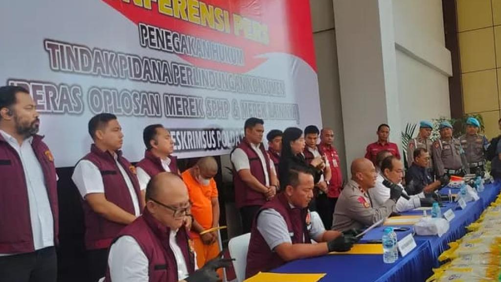Polda Riau Bongkar Penipuan Beras Oplosan: 9 Ton Disita, Otak Pelaku Sudah Beraksi 2 Tahun