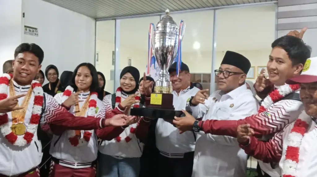Jadi Juara Umum POPDA Kepri 2026, Wako Tanjungpinang Apresiasi Perjuangan Atlet