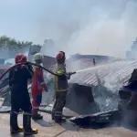 Gudang Material di Tanjung Unggat Terbakar, Tiga Armada Pemadam Dikerahkan