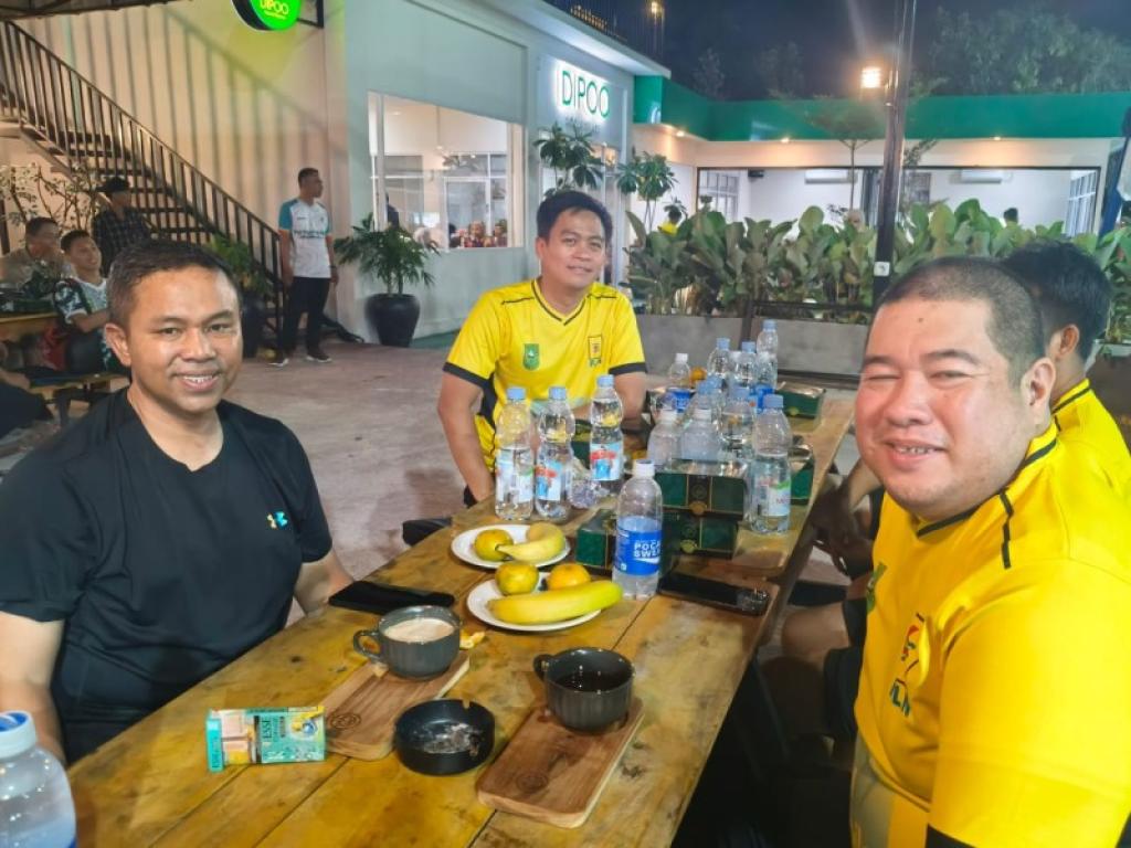 Minta Gangguan Segera Diatasi, Gubri Abdul Wahid Panggil Manajemen PLN Riau