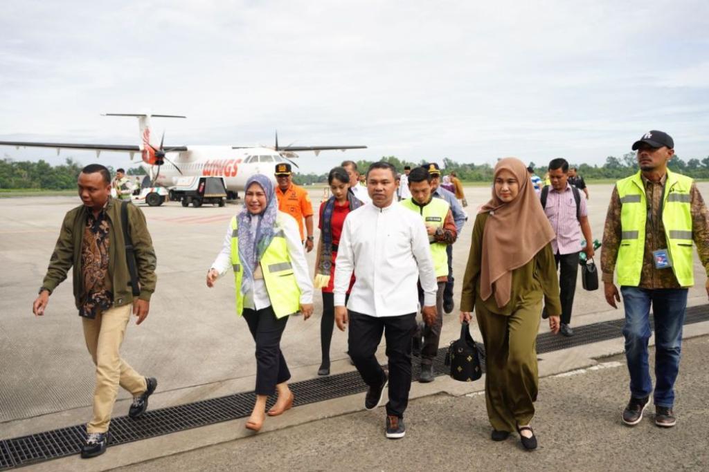 Gubernur Riau Dorong Penerbangan Langsung Haji dan Umrah dari Pekanbaru-Arab Saudi