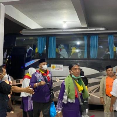 Jamaah Haji Asal Natuna Tiba di Batam, Kembali ke Natuna 17 Juni