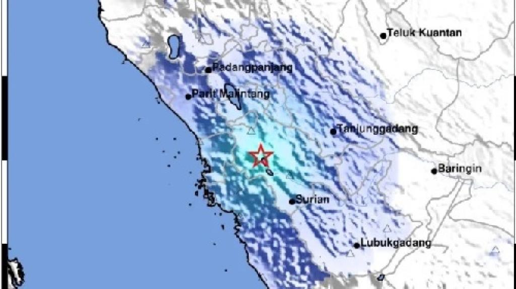 Dua Gempa Guncang Solok, BMKG Imbau Masyarakat Tetap Tenang
