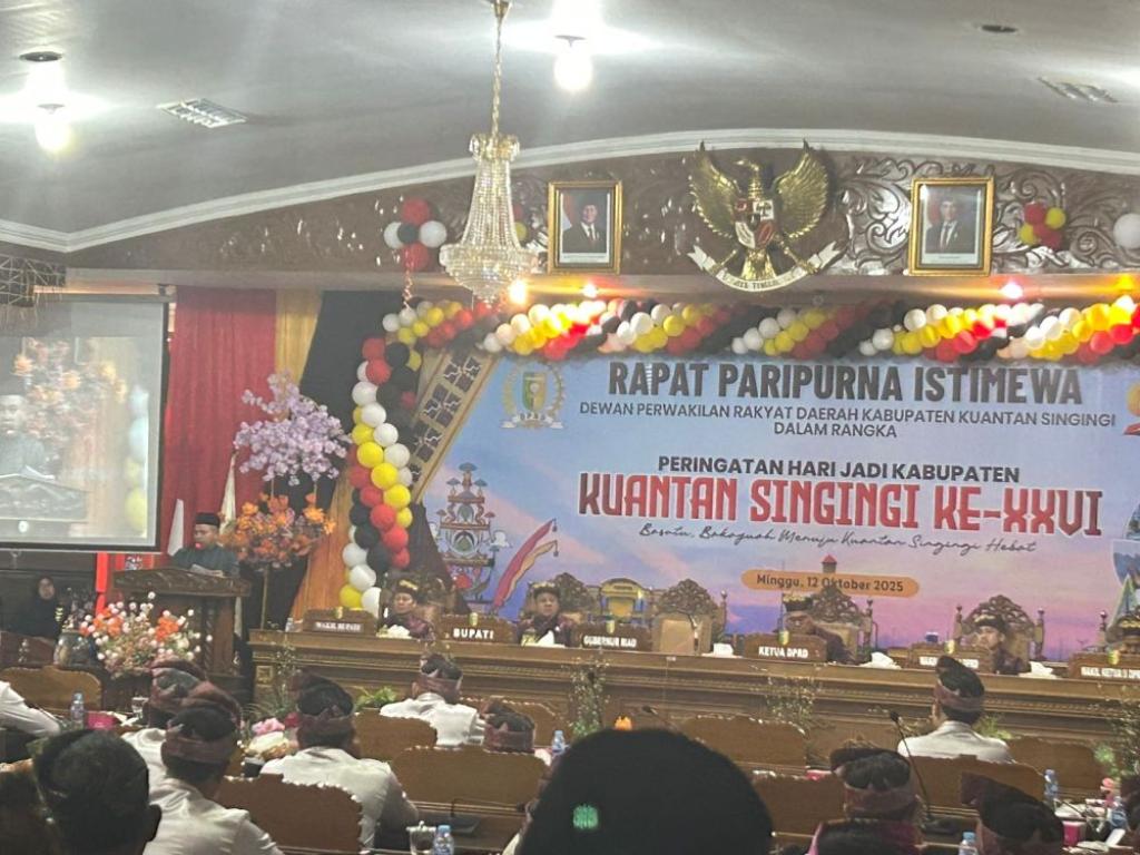 Hadiri Peringatan HUT ke-26 Kuansing, Ini Harapan Gubernur Abdull Wahid