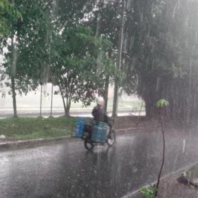 Prakiraan Cuaca Pekanbaru Hari Ini: Hujan Ringan-Sedang Berpotensi Guyur 10 Kabupaten