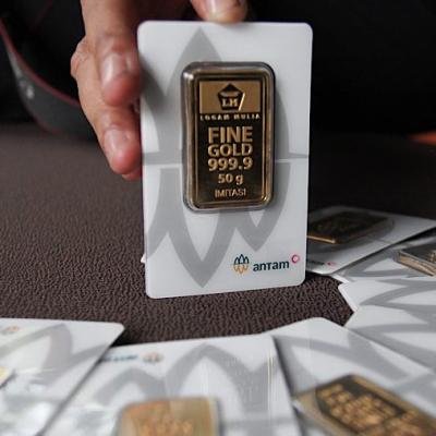 Harga Emas Antam Hari Ini Stabil di Rp1.965.000 per Gram, Cek Daftar Lengkapnya!