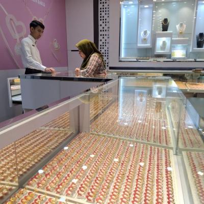 Harga Emas Batam Tembus Rp 2,04 Juta per Gram