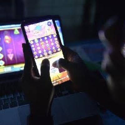 Dibalik Terungkapnya Judi Online Batam, Dulu Beroperasi di Perumahan, Kini di Apartemen