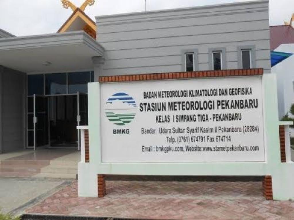 Hari Ini Riau Didominasi Hujan Ringan, 13 Titik Panas Terdeteksi