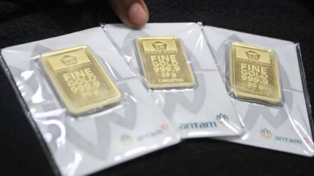 Harga Emas Antam Turun Rp2.000 Hari ini, Berikut Rinciannya